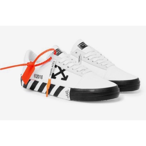Off-White Other - OFF-WHITE c/o Virgil Abloh Vulc Sneakers